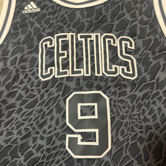 Adidas Boston Celtics Rajon Rondo Limited Edition Swingman Jersey - Youth XL - Picture 2 of 5